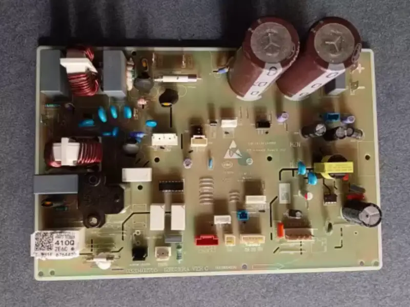 Placa de ar condicionado Haier 0011800410E