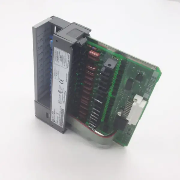 Controlador Allen Bradley 1747-DCM 1747DCM