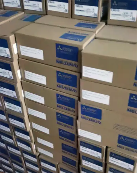 Servoaccionamento Mitsubishi MR-C10A1 MRC10A1