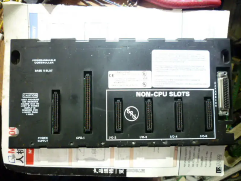 GE Fanuc PLC série 90-30 IC693CHS397J