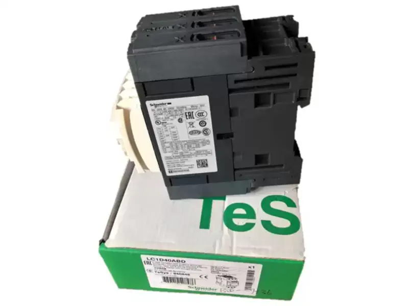 novo e original LC1D40ABD 40A 24VDC 3P Schneider DC Contactor magnético