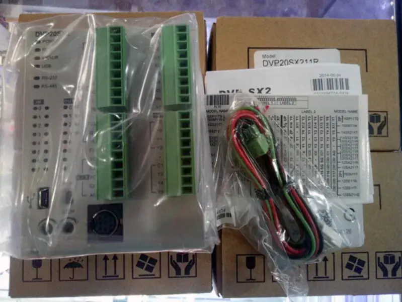 Módulo PLC Delta DVP20SX211R