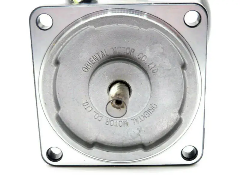 MOTOR ORIENTAL 3RK15GN-C