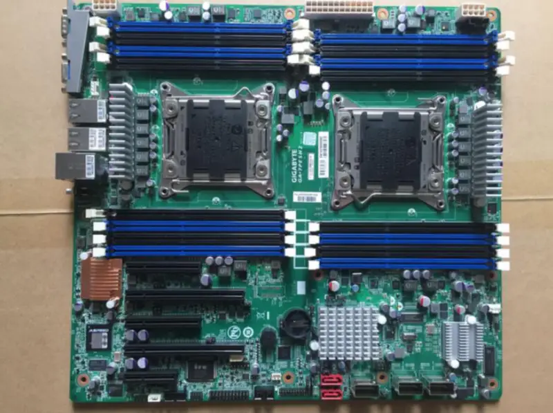 Placa-mãe para servidor Gigabyte GA-7PESH2