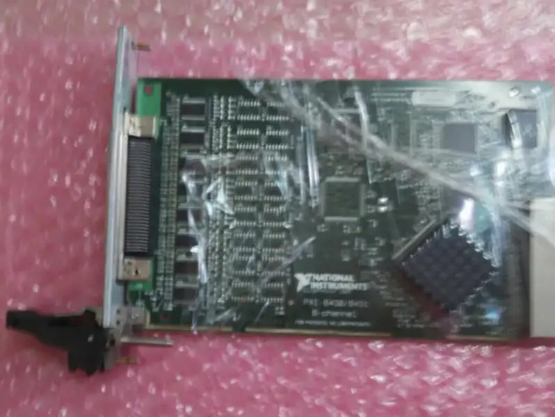 NI PXI-8430 Placa serial RS232 2/4/8/16 para comunicação de alta velocidade