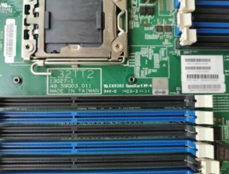 Placa-mãe do servidor Lenovo ThinkServer TD330 TD340 L32TT2