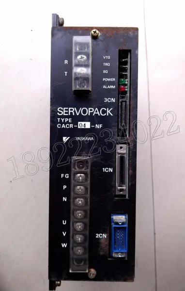 Motorista YASKAWA SERVOPACK CACR-04-NF