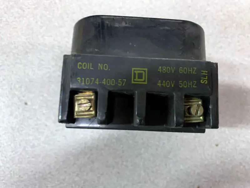 QUADRADO D 31074-400-57