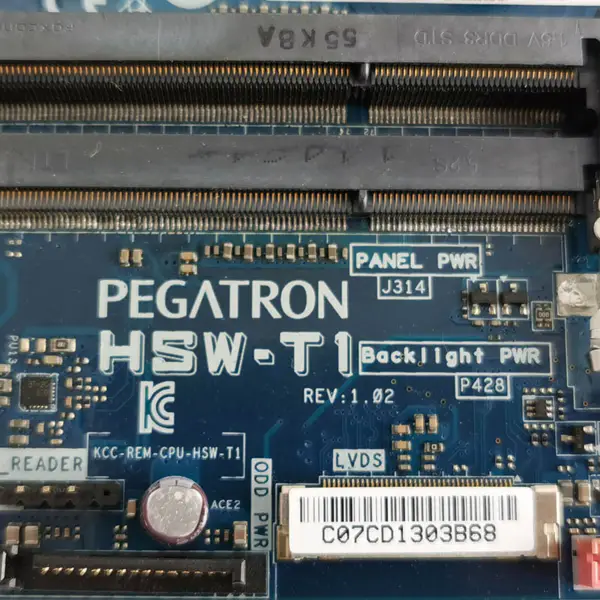 Placa-mãe Asus HSW-T1MiniiTX