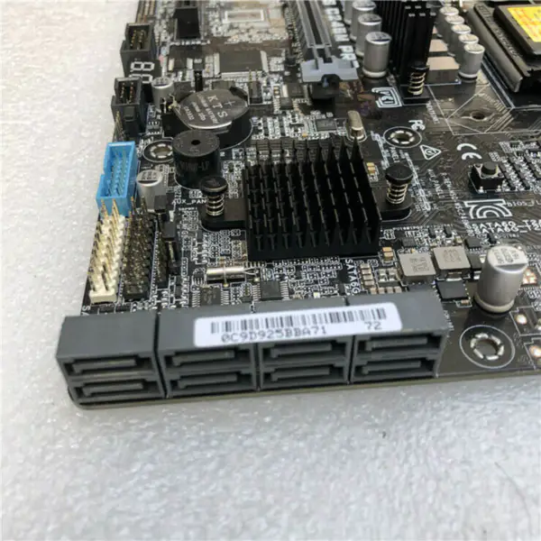 Placa-mãe Asus WSC246MPRO
