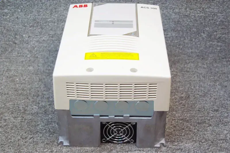 ABB ACS 300,ACS301-2P7-3 Inversor NOVO NÃO NA CAIXA ACS301-2P7-3