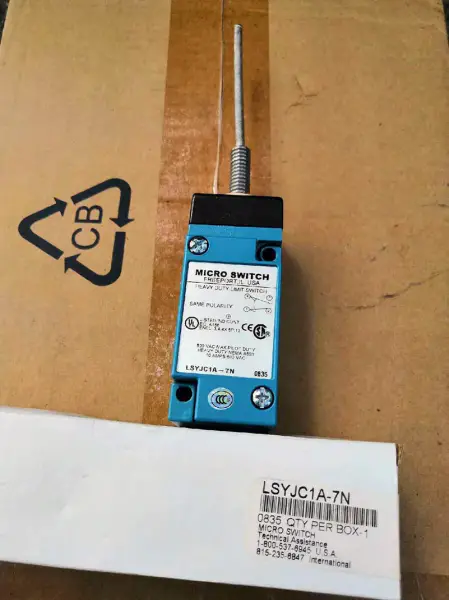 Módulo PLC HONEYWELL LSYJC1A-7N