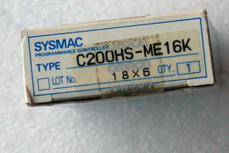 Módulo PLC Omron C200HS-ME16K