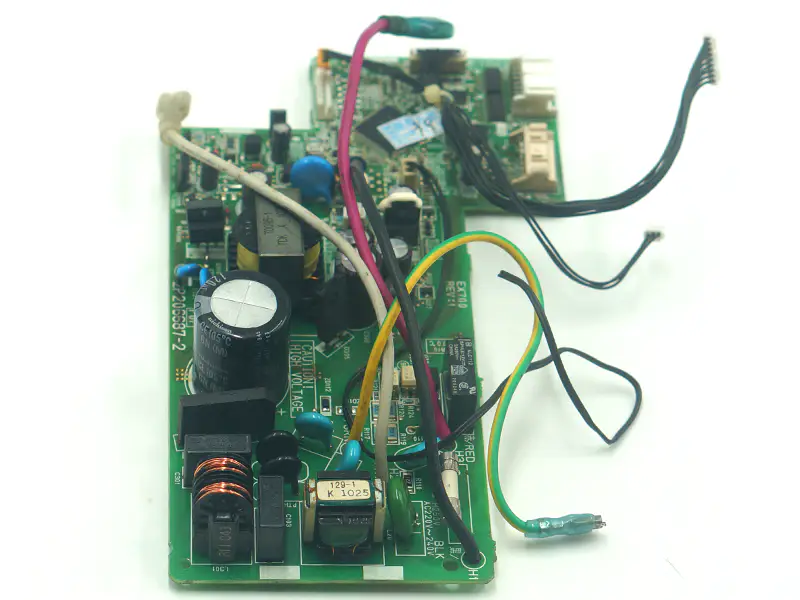 Placa do ar condicionado Daikin 2P206687-2-6
