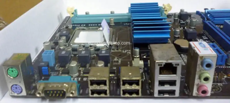 Placa-mãe Asus P5P43T SI P43 LGA 775 ATX