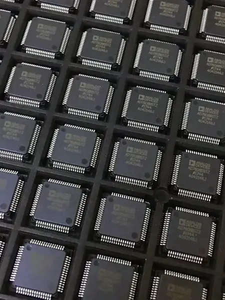 ADI AD7608BSTZ