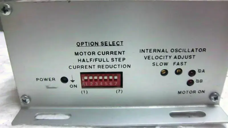 ELECTRÓNICA DE CONTROLOS GERAIS 29A95