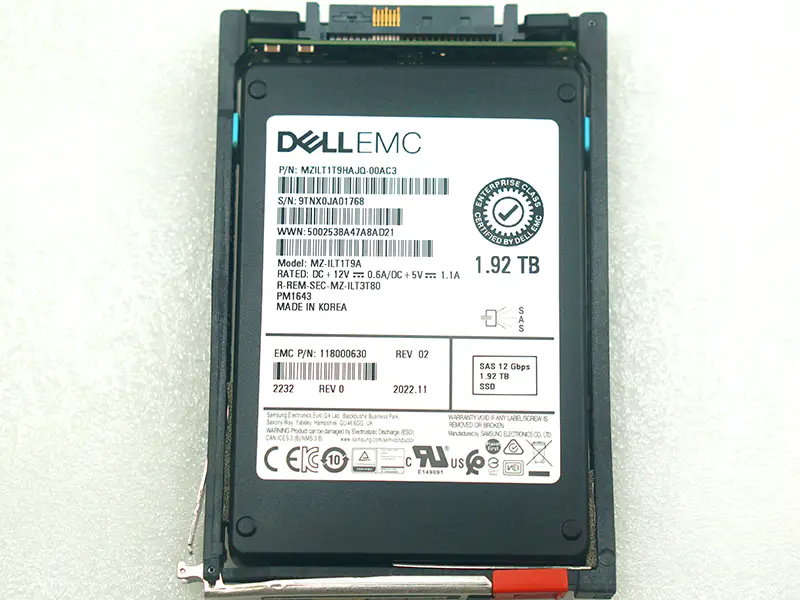 SSD Dell EMC 400-BGLD Unity 1.92T SAS 12Gb