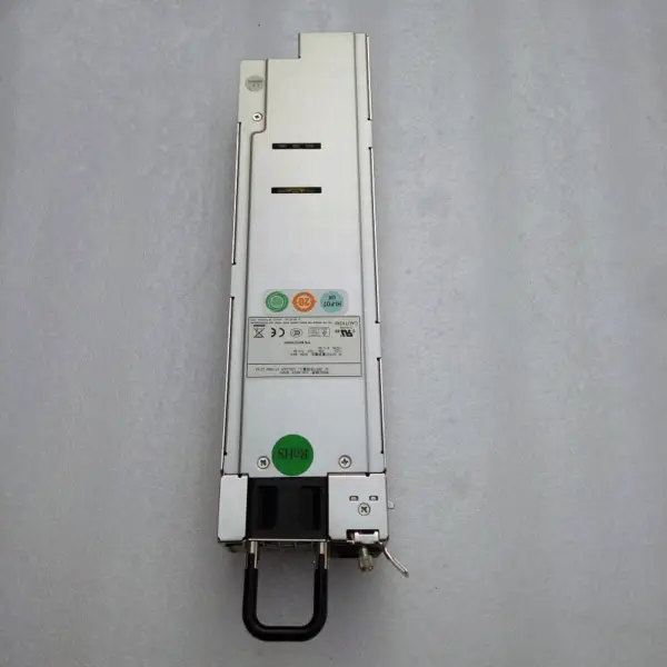 Fonte de alimentação comutada Zippy Emacs GIN-3800V 800W