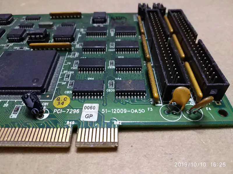 PCI-7296 51-12009-0A50 Placa-mãe da placa DAQ