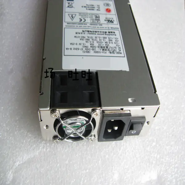 Fonte de alimentação Zippy Emacs Standard 1U comutável de 550W P1H-5550V ( ROHS )