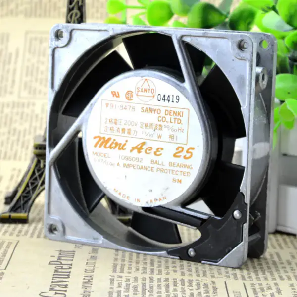Ventilador Sanyo 109S092 200V 11/10W 0,07/0,06A 90*90*25MM