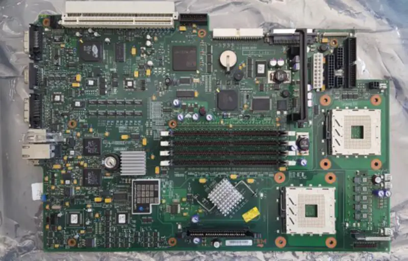 Placa-mãe do servidor IBM XSeries X335 48P9077