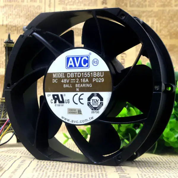 AVC DBTD1551B8U 48V 2.16A Ventilador pwm de 4 fios