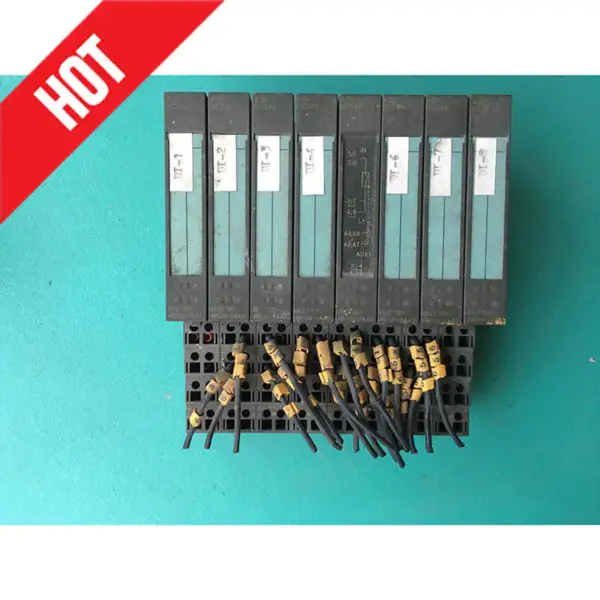 6ES7 131-4BD00-0AA0 PLC da Siemens