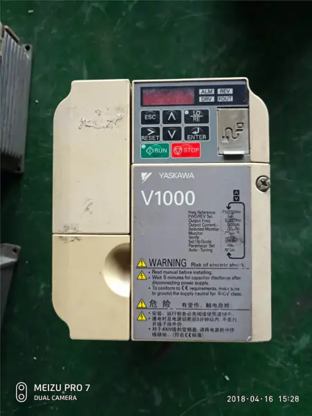 YASKAWA Série V1000 CIMR-VB4A0007BBA 380v 3kw/2.2kw