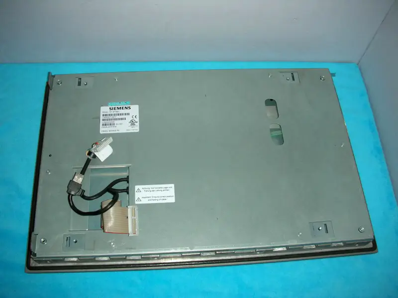 A5E02713377/PAINEL 15T 677B/C