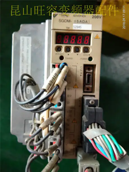 YASKAWA SGDM-15ADA+ SGMGH-13ACA61 1.3KW