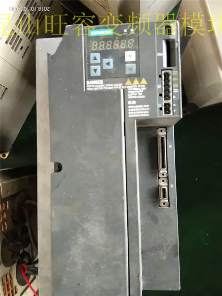 Siemens Série V90 6SL3210-5FE13-5UA0 3,5KW