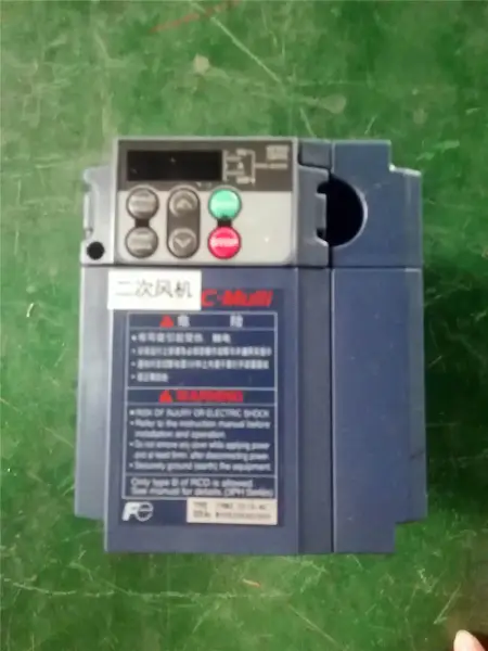 FUJI E1S série FRN2.2E1S-4C 380v 2.2kw
