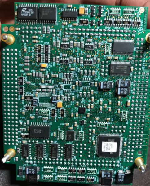 Delta Tau PMAC2-PC/104 ASSY 603672-10B placa de controlo de movimento