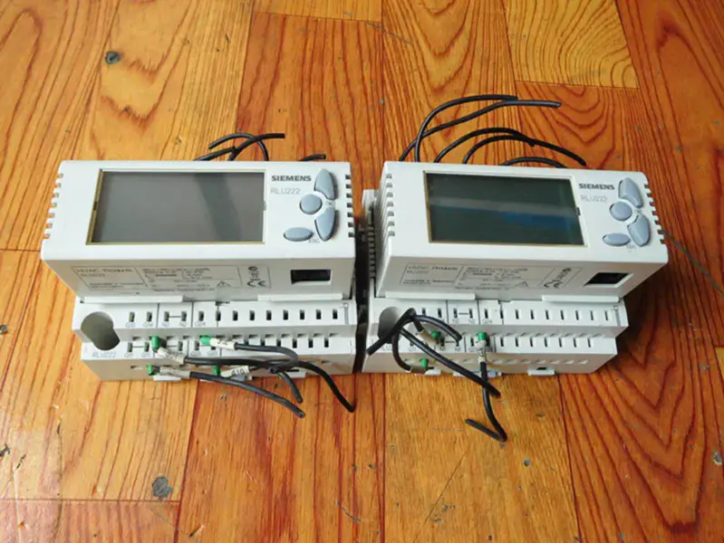 Controlador de ar condicionado Siemens RLU222