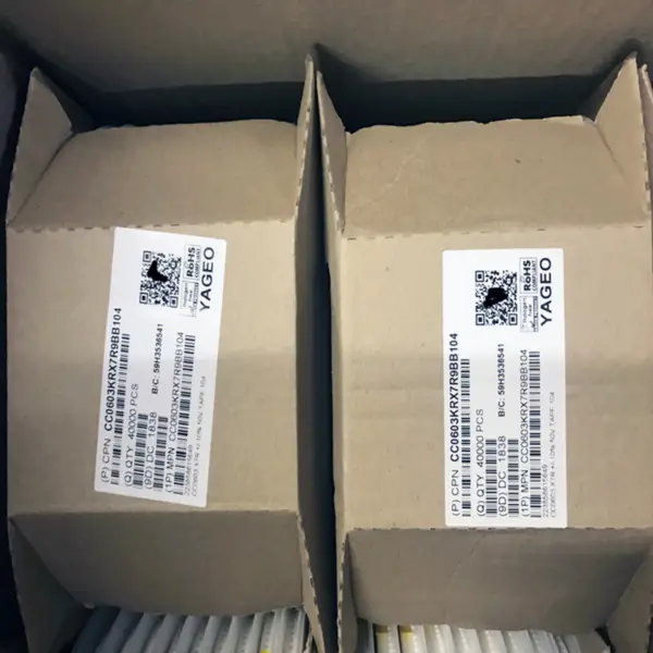 Circuito Integrado chip SMD MLCC Capacitor Capacitor Cerâmico 0.1uF 50V X7R 10% Pad SMD 0603 125 CC0603KRX7R9BB104