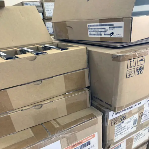 Módulo IGBT Fuji Módulo de potência Módulo de acionamento Serviço único 2MBI150U4A-120-50