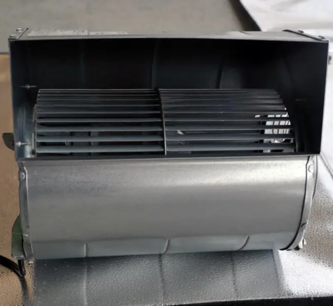 Ventilador centrífugo AC - D4E160-FH12-05 ebm papst 185W 230V ABB Ventilador com inversor