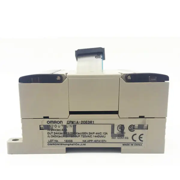 Unidade de entrada e saída Cpm1A PLC de controlo de automação da Omron CPM1A-20EDR1