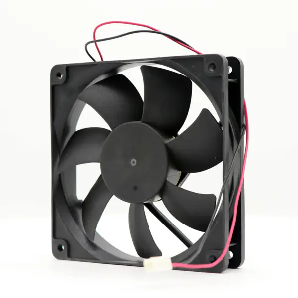 ADDA AD1224HB-A70GL 24VDC 119 * 119 * 25MM 4.56W 85.2CFM Ventilador de arrefecimento