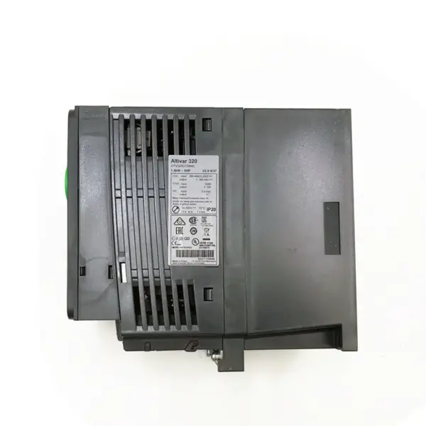 Inversor de frequência da série ATV320 ATV320U15N4C 1.5KW para Schneider Tipo C2 Filtro EMC Automação Industrial Triplo IP20