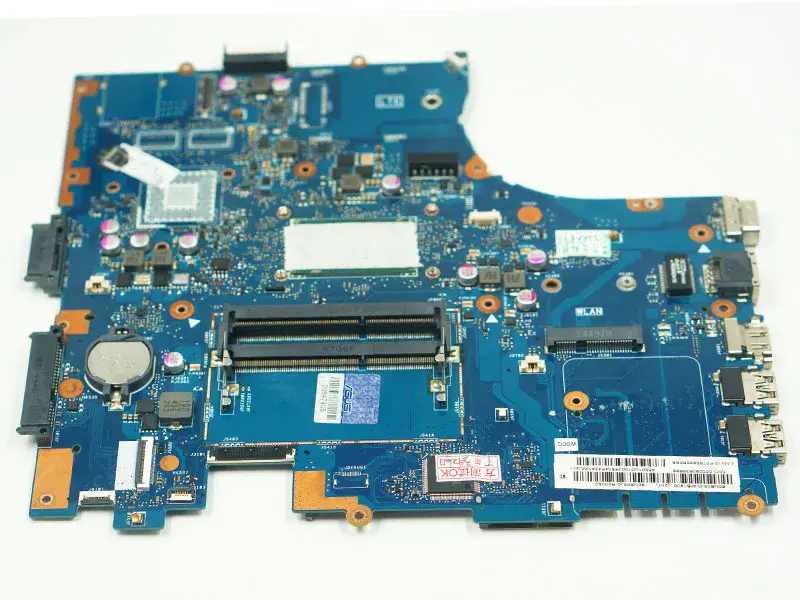 Placa-mãe Asus PU551LA com placa gráfica integrada
