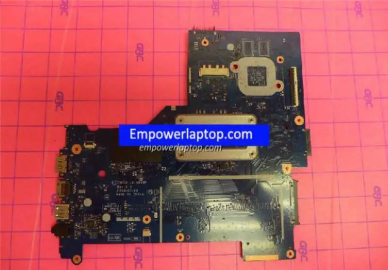 HP Touchsmart 15-R021NR 15-R 764111-001 764111-501 ZSO50 LA-A999P i3-3217U HM76 Placa-mãe