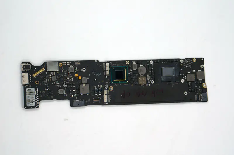 MacBook Air (13 polegadas, meados de 2011) A1369 EMC2469 i5 G2 1.7Ghz 820-3023-A Placa-mãe