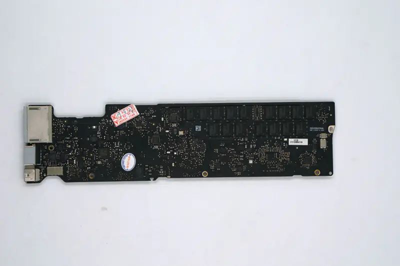 MacBook Air (13 polegadas, meados de 2011) A1369 EMC2469 i5 G2 1.7Ghz 820-3023-A Placa-mãe