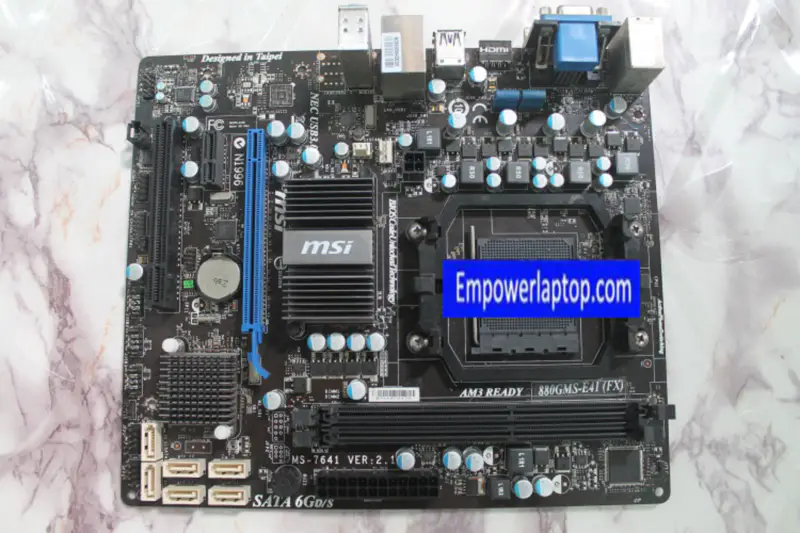MSI 880GMS-E41(FX) Placa-mãe AM3+ DDR3 SATA3