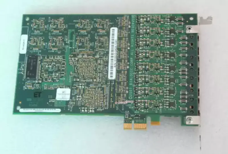 Placa de voz Dialogic Corp 885E-DIVAA Diva Analog-8 PCIE placa-mãe industrial