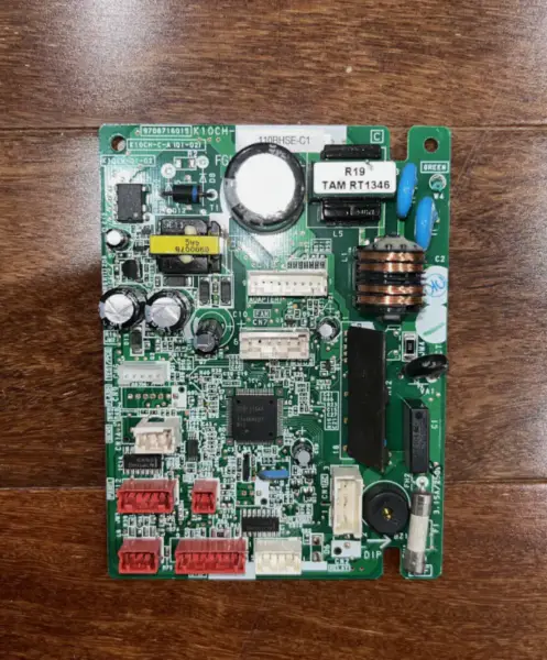 Fujitsu 9708716015 1007HSE-C1 K10CH-C-A(01-02) Placa do ar condicionado