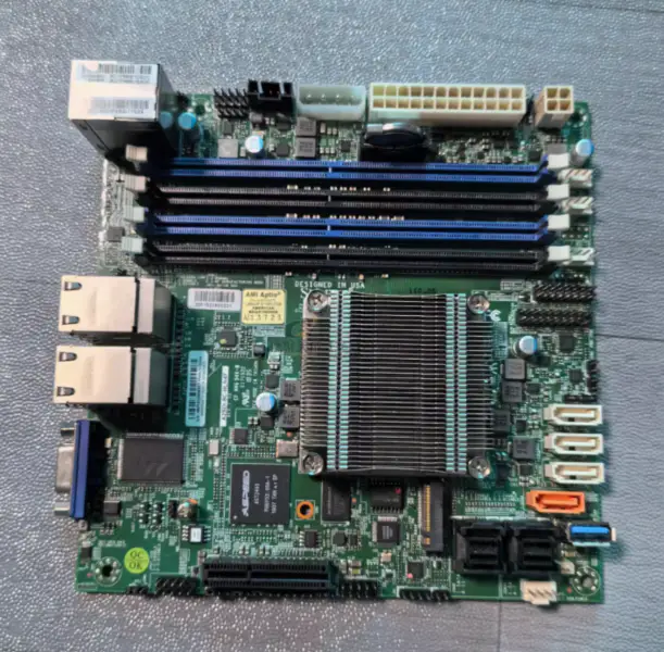 Placa-mãe Supermicro A2SDi-8C-HLN4F